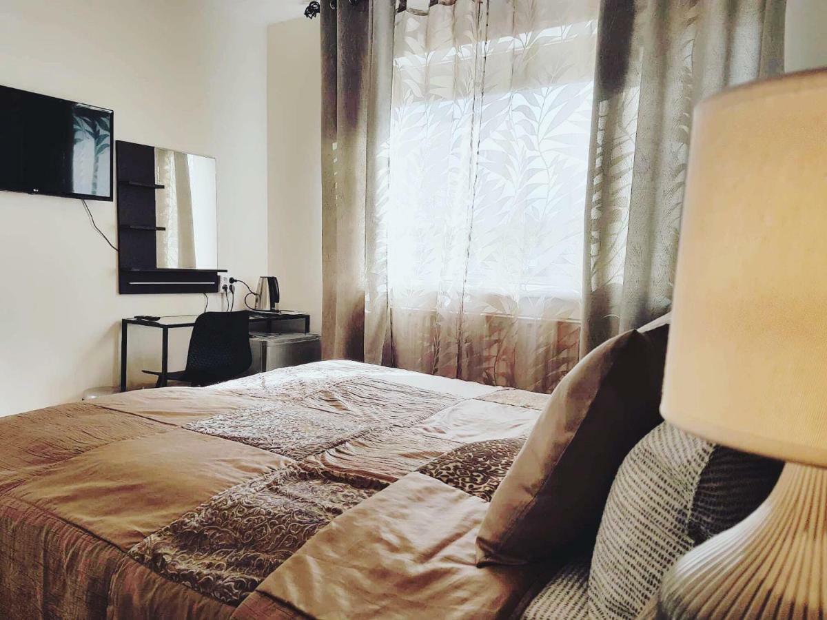 Akureyri Central Rooms מראה חיצוני תמונה