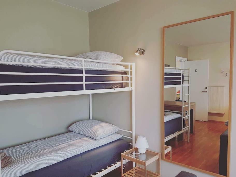 Akureyri Central Rooms חדר תמונה
